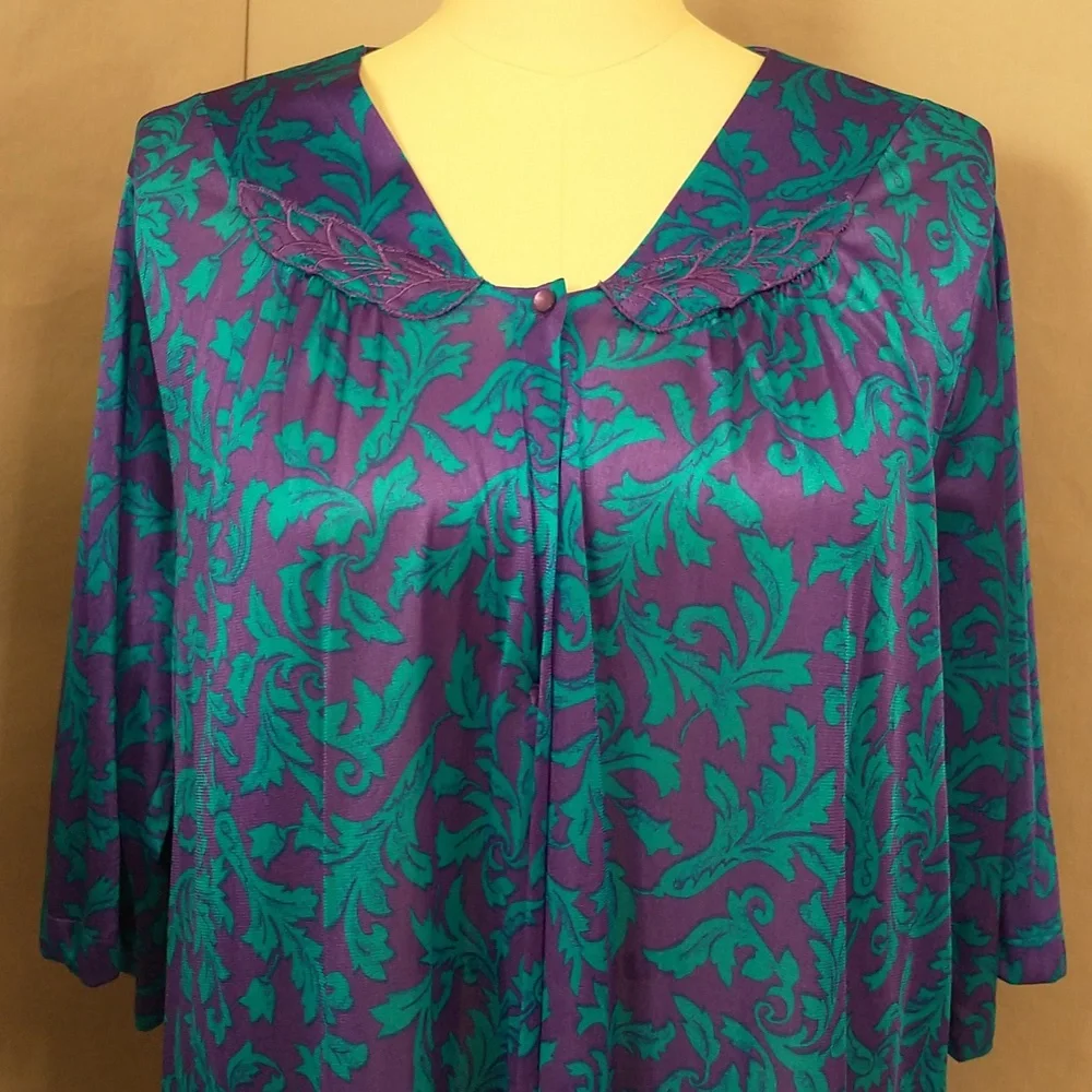 Bright Vintage Nightgown & Robe Vassarette Rich Color USA Made Matching Set